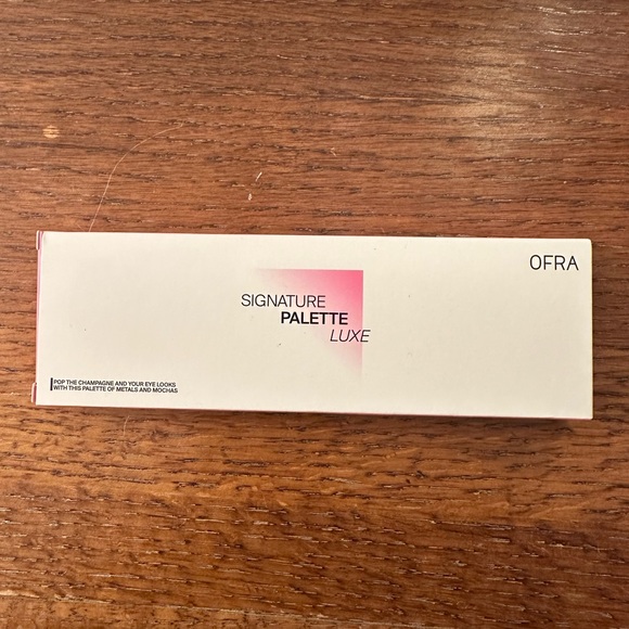 OFRA Luxe Signature Palette - Picture 3 of 4